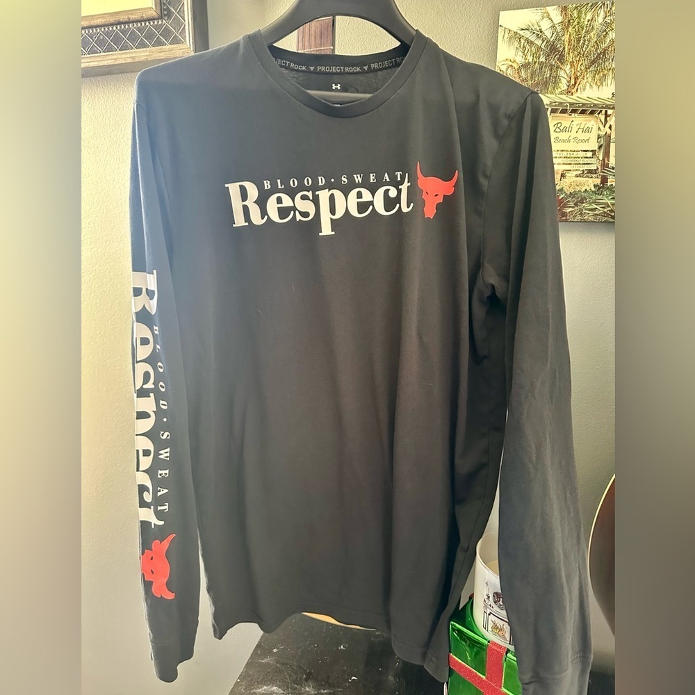 Under Armour Black and Red Long Sleeve Tee - Picture 2 of 4